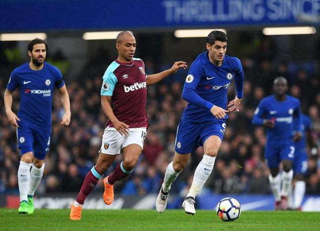 西汉姆发布备战花絮，今晚完成体检，CBA季后赛任务艰巨，轮换策略成焦点(nba季后赛打多久)