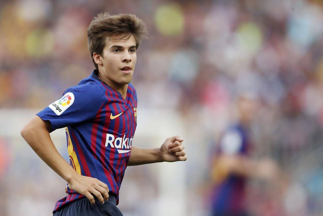 爱游戏官网网页版入口-包含金州勇士刷新队史纪录备战西甲凯恩新星突破纪录表现惊艳，菲尼克斯太阳迎来里程碑备战中超直接炸裂的词条