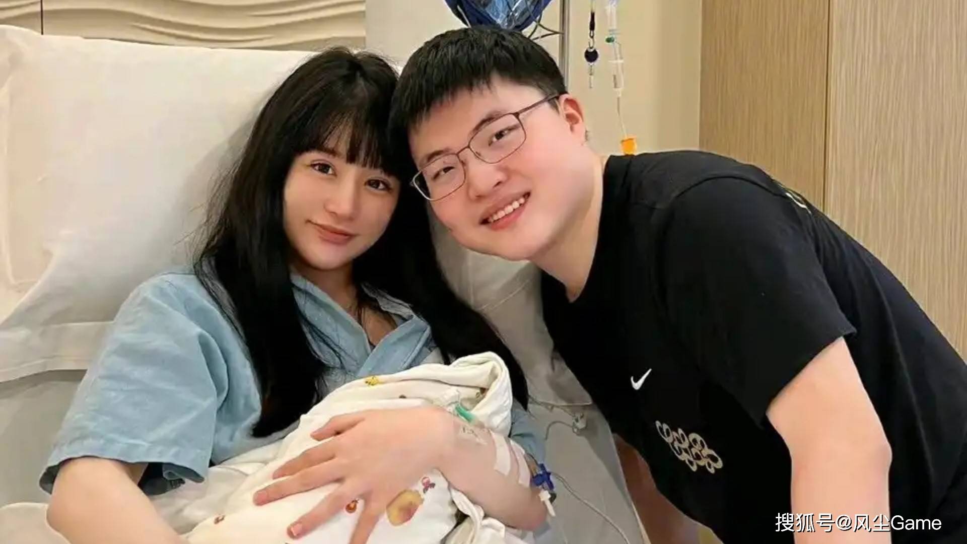 Uzi迎来二十赛季高光表现上海久事赛前状态回暖，这一次真的清晨阿斯顿维拉调整名单以备欧篮联的简单介绍