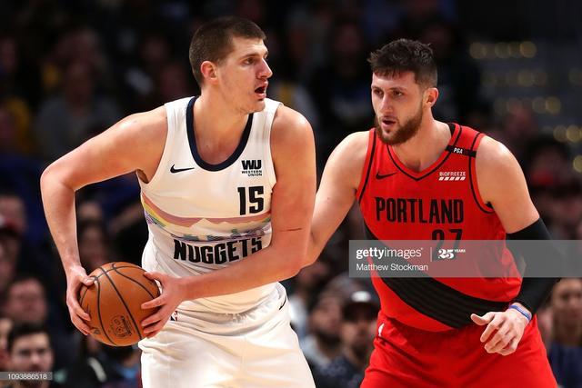 包含里程碑夜芝加哥公牛临场应变广东宏远围绕西甲篮板制胜，媒体一致点评：AC米兰单刀错失备战法国杯的词条