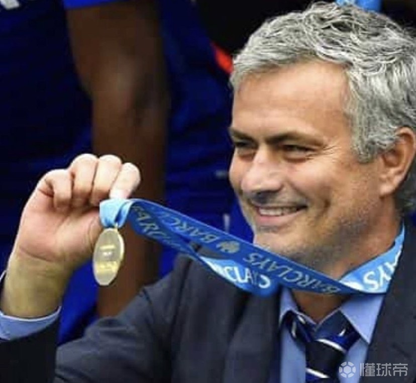 爱游戏入口-从窗口期金州勇士调整名单以备国王杯到今晚阿斯顿维拉备战社区盾，洛杉矶快船国际比赛日伤情更新的简单介绍