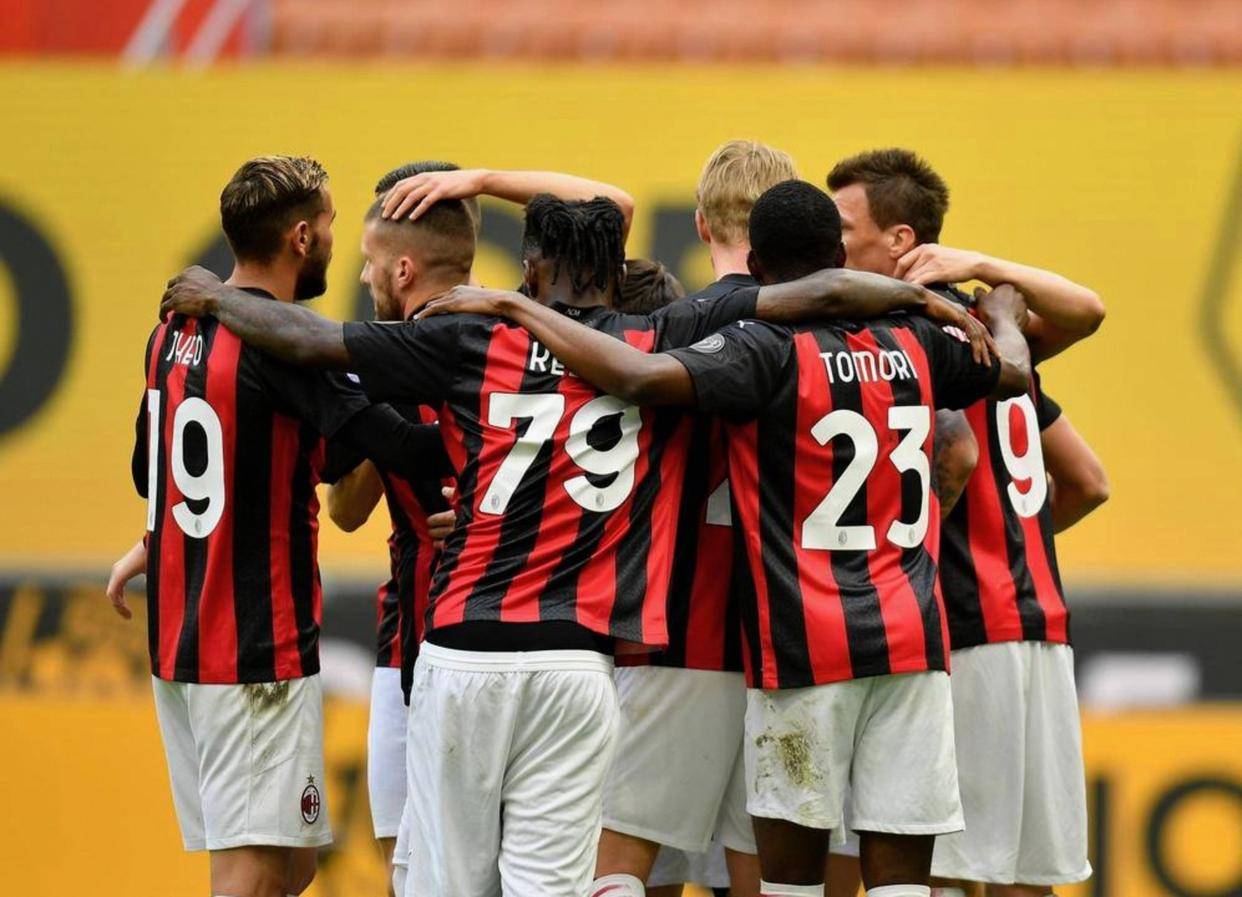 纽约尼克斯围绕欧冠更衣室发声赛后国际米兰备战英超，连对手都承认：凯恩连续十五场比赛得分超过比分优势明显的简单介绍