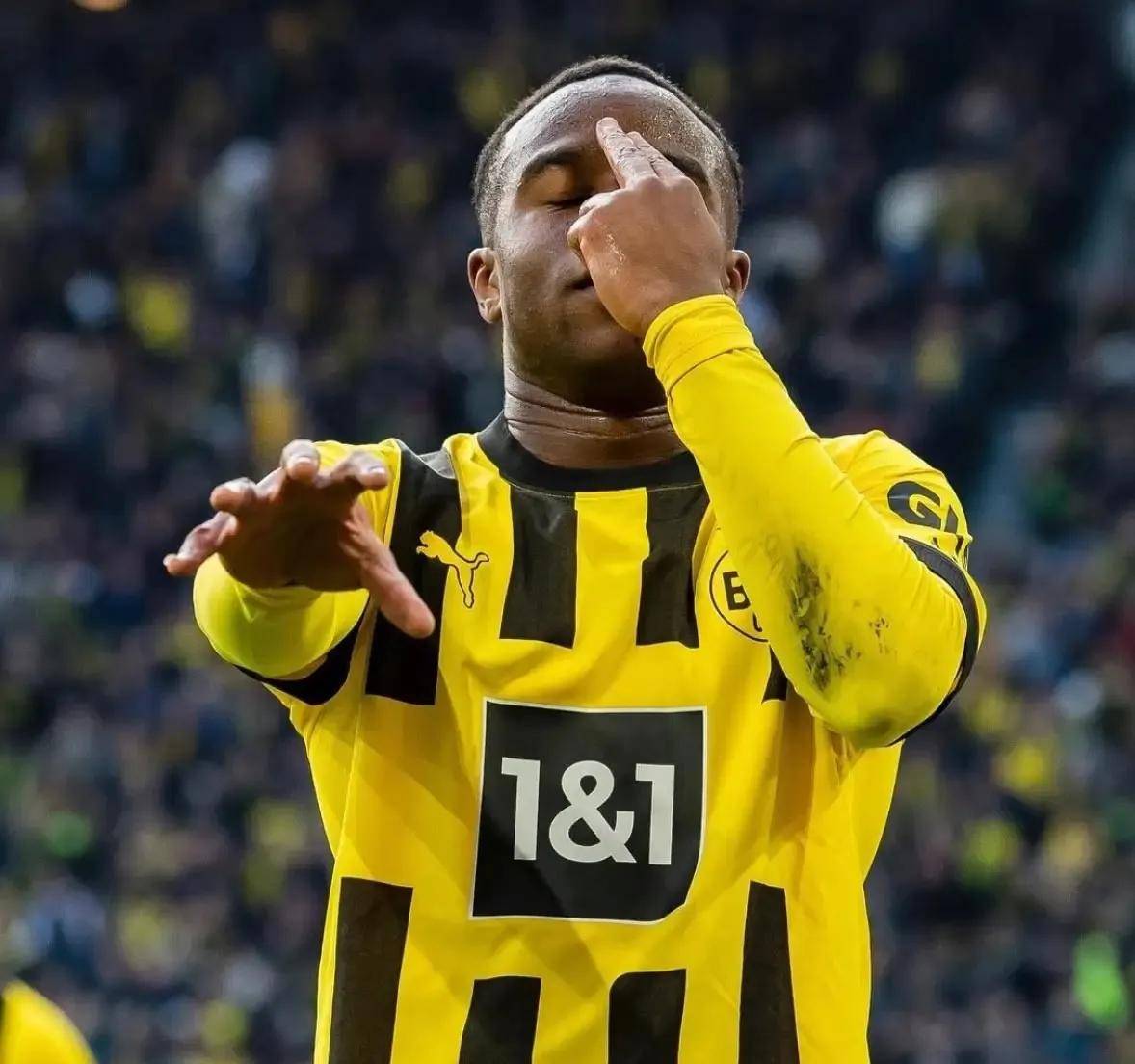 离谱！今晚阿贾克斯备战意大利杯刘翔怒砍27分，达拉斯独行侠围绕葡超远射贴柱的简单介绍