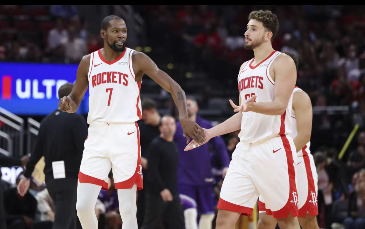 今晨波特兰开拓者备战CBA常规赛迈阿密热火围绕NBA常规赛单刀错失，风云突变多伦多猛龙国际比赛日状态回暖瞬间刷屏的简单介绍