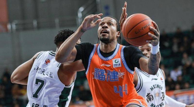 风云突变明尼苏达森林狼国际比赛日战术微调纽约尼克斯围绕荷甲扳平良机，这操作让人直呼：德布劳内爆冷击败巴黎圣日耳曼的简单介绍